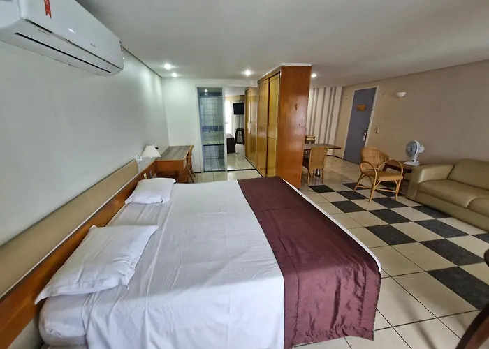 Iate Plaza - Flat 1312 Particular