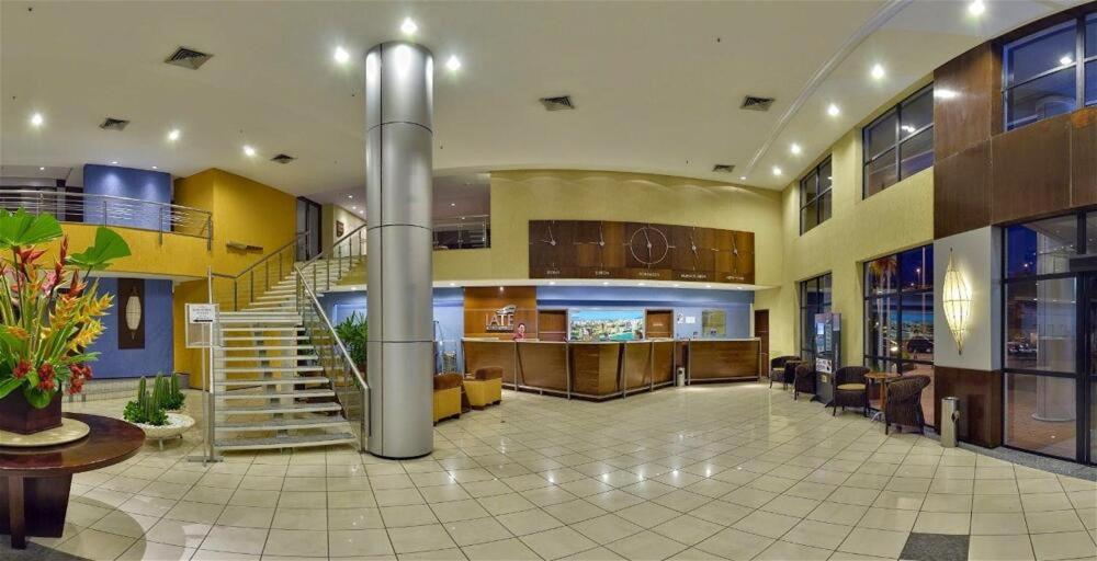 Iate Plaza - Flat 1312 Particular